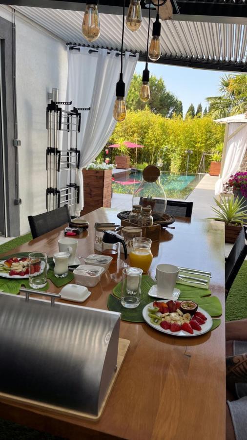 Mon Petit Bali Acomodação com café da manhã Maussane les Alpilles Exterior foto