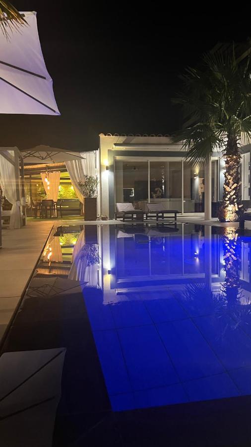 Mon Petit Bali Acomodação com café da manhã Maussane les Alpilles Exterior foto