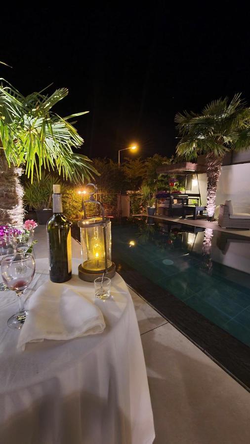 Mon Petit Bali Acomodação com café da manhã Maussane les Alpilles Exterior foto