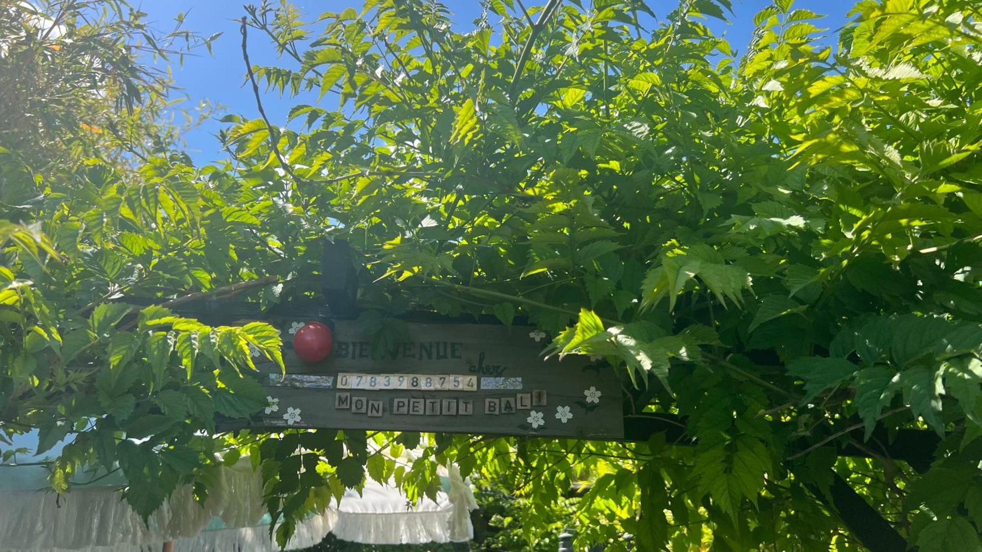 Mon Petit Bali Acomodação com café da manhã Maussane les Alpilles Exterior foto